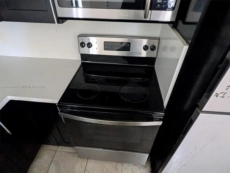 3450 SW 132nd Ave — Photo 4