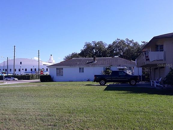 4th image of 2406 W Gray St