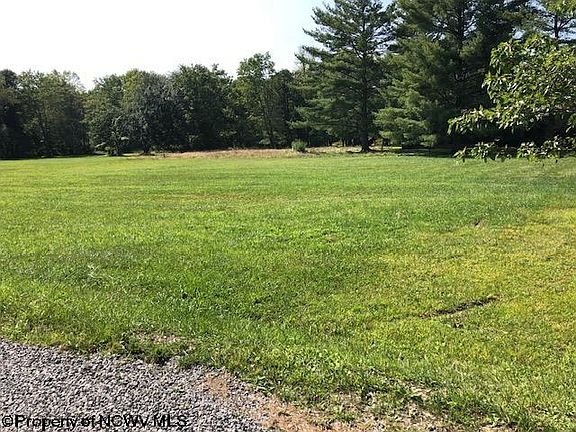 3rd image of Whisperwood Dr