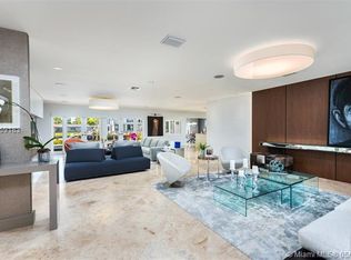 437 Tamarind Dr, Hallandale, FL 33009