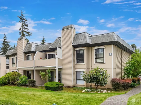 10306 NE 16th Street #P2, Bellevue, WA 98004
