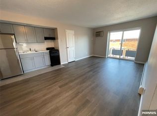 125B Lawrence St #5C, Hackensack, NJ 07601