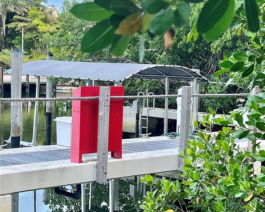 1st image of 16500 Collins Ave #16