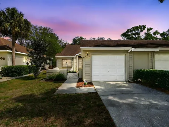 4393 Brooker Creek Dr, Palm Harbor, FL 34685