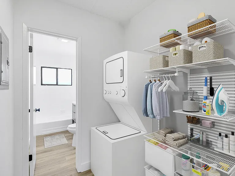 Studio Washer/Dryer