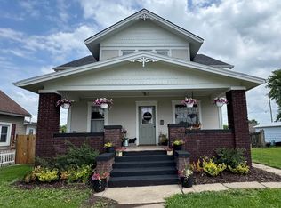 407 N Walnut St, Creston, IA 50801