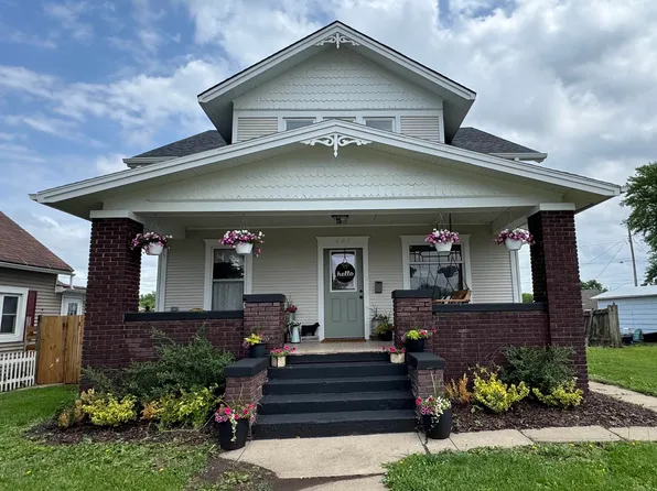 407 N Walnut St, Creston, IA 50801