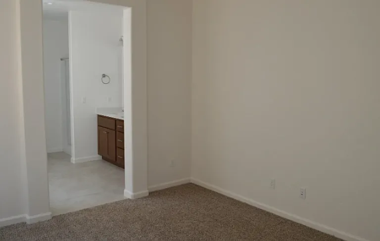 4467 Jennifer Way — Photo 18