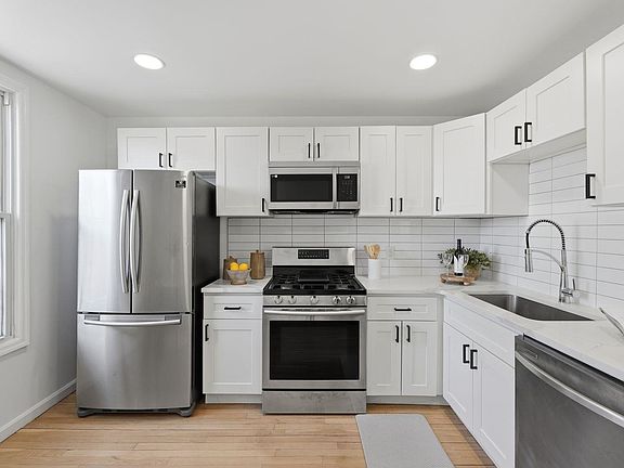 4th image of 77 Congress St Floor 2