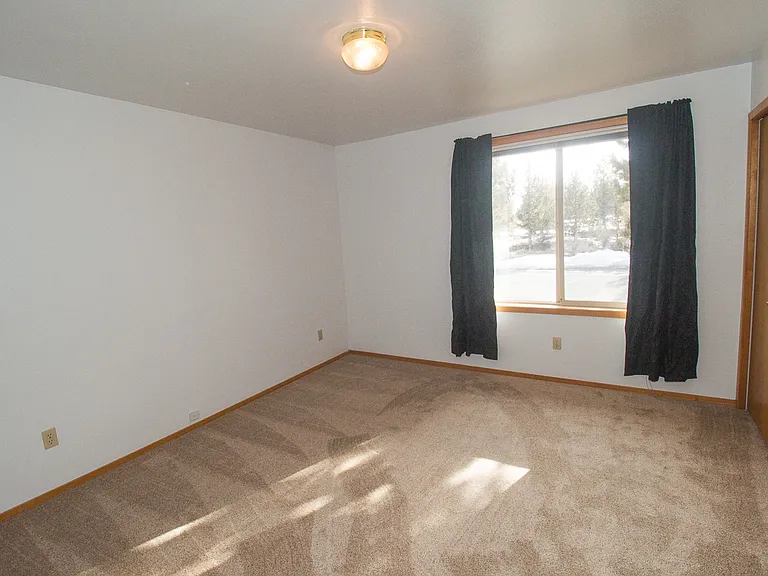 2528 NE Conners Ave — Photo 10