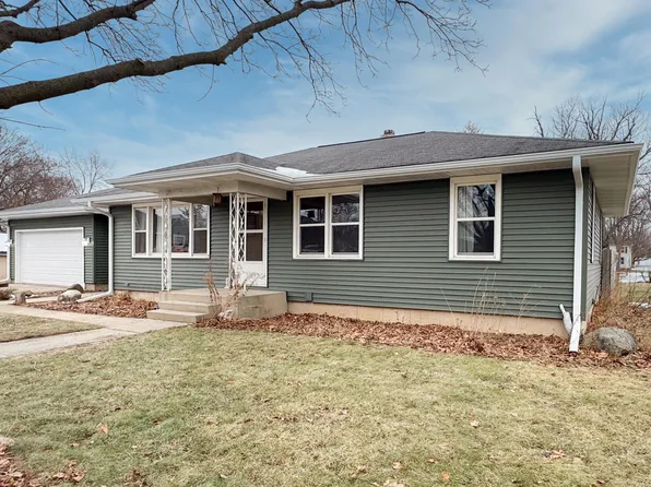 6403 Wayne St, Union, IL 60180