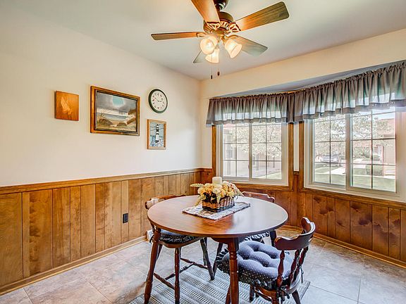 5th image of 7382 Pinegrove Dr #85