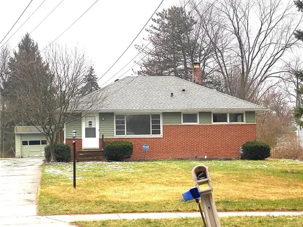 19819 Drake Rd, Strongsville, OH 44136