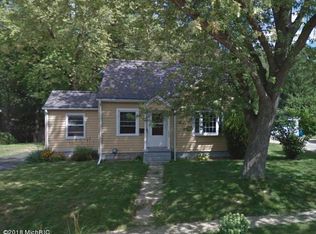 803 Parchmount Ave, Parchment, MI 49004