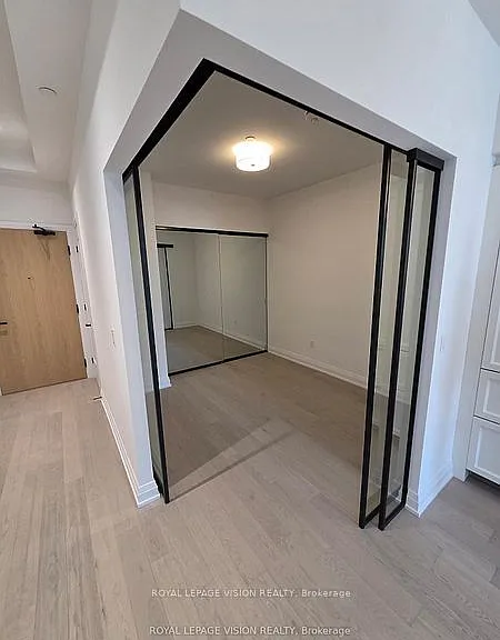 505 Glencairn Ave #216 — Photo 10