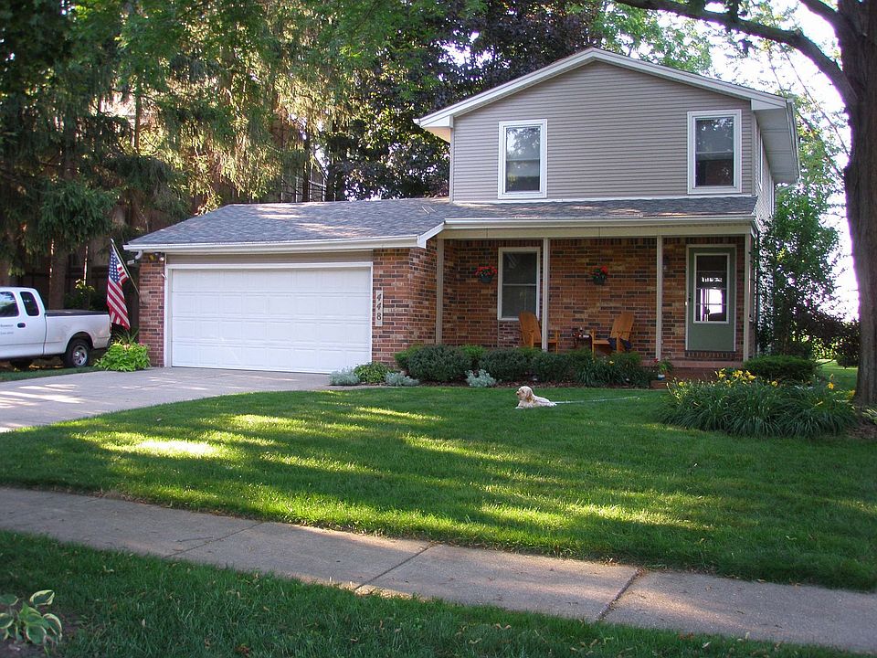 Beautiful Updated Colonial!