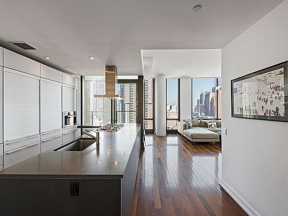 3rd image of 101 Warren St APT 2050