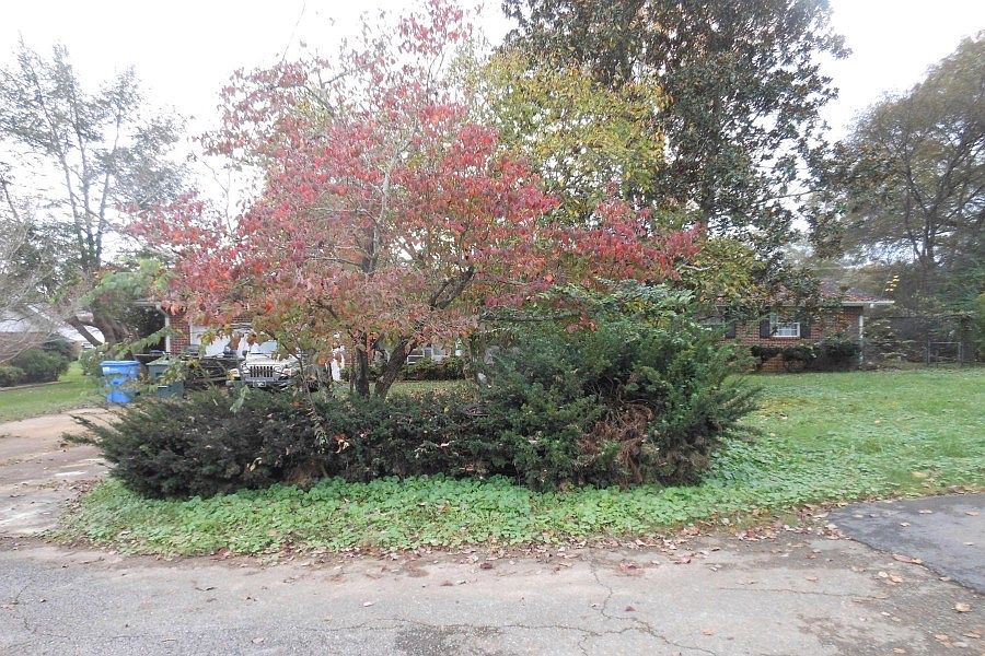1st image of 1632 Mary Dupre Dr