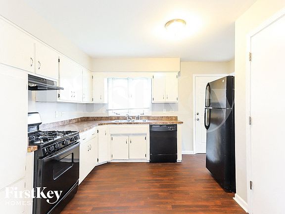 5th image of 15231 Hastings Dr
