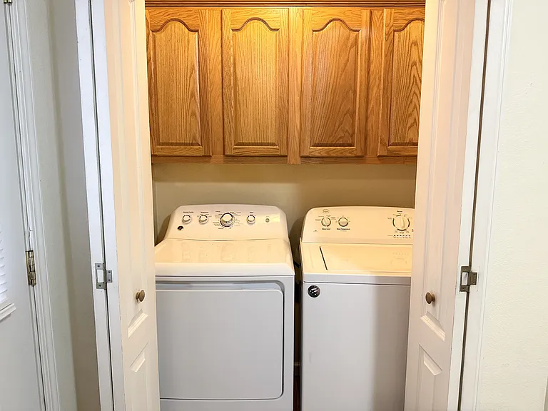 3345 Malvern Rd #B — Photo 11