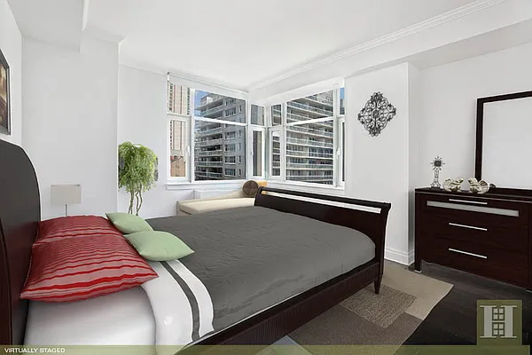 Rented by Halstead Real Estate | media 9