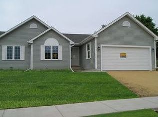 3314 Citadel Dr, Rockford, IL 61109