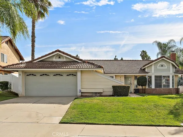 24207 Old Country Rd, Moreno Valley, CA 92557