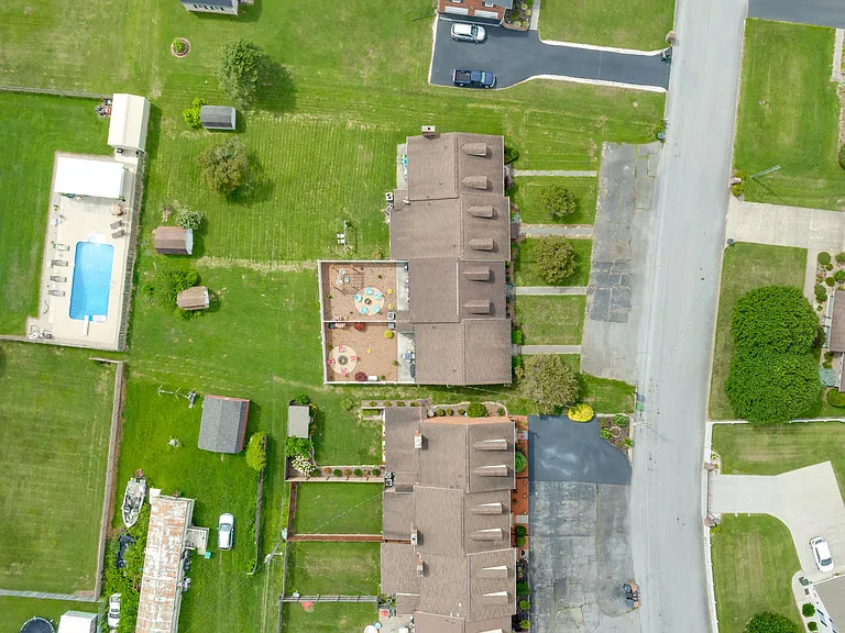 109 Mayfield Dr #2 — Photo 27