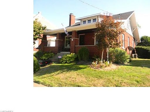 1st image of 208 W Broad St