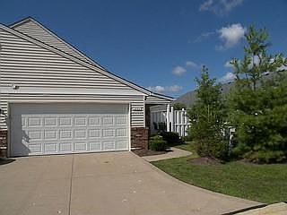 2nd image of 1835 Royal Oak Dr Unit 1835