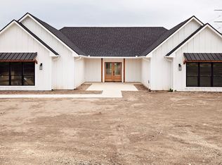 2925 Royal Ridge Loop, Salado, TX 76571