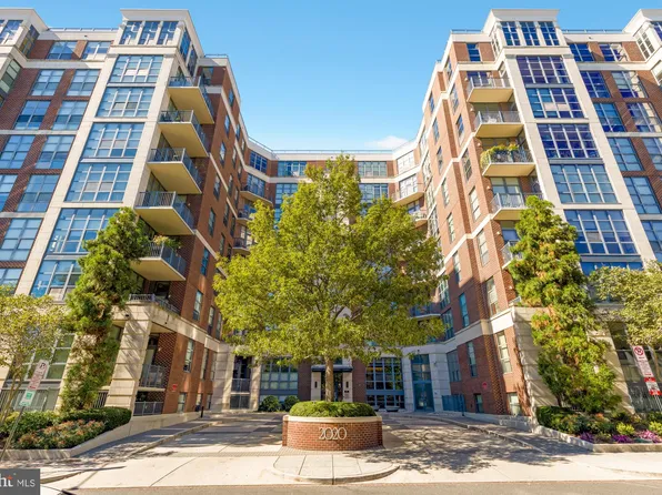 2020 12th St NW APT 208, Washington, DC 20009