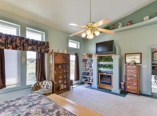 19515 Kershaw Ct, Monument, CO 80132