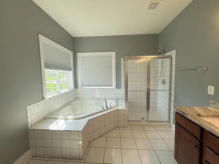 8 Ramsdell Ct — Photo 32