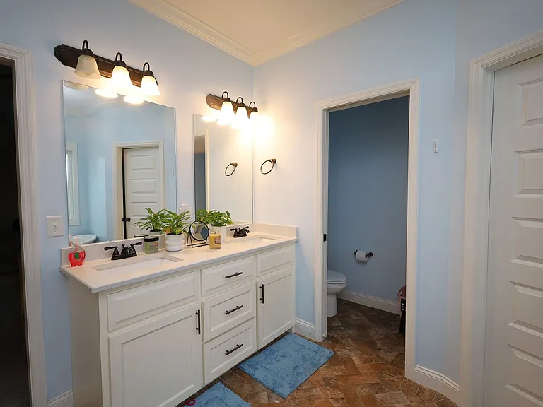 3962 Bettys Pl — Photo 5
