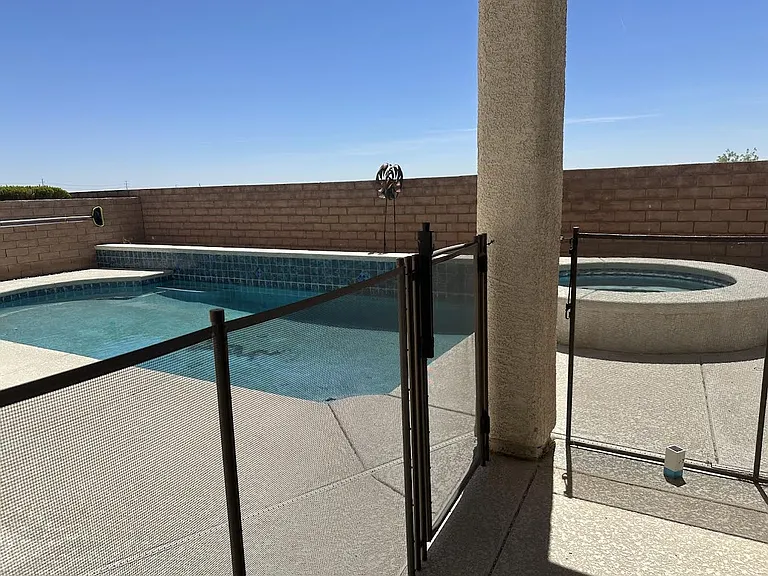11077 Village Crest Ln — Photo 4