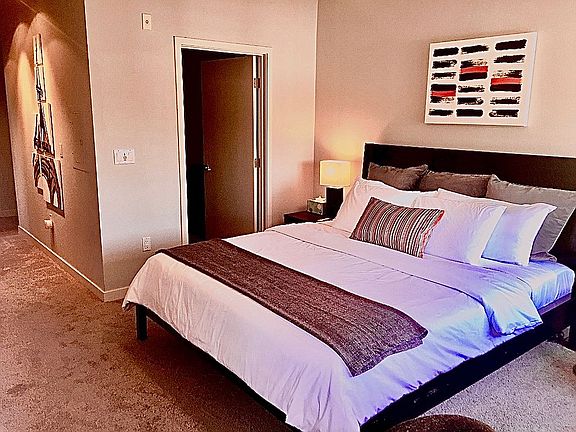 3rd image of 3650 5th Ave Unit 310