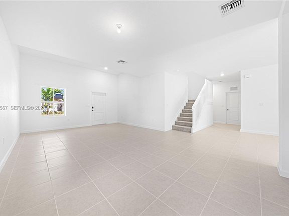 5th image of 2442 SE 30th St #2442