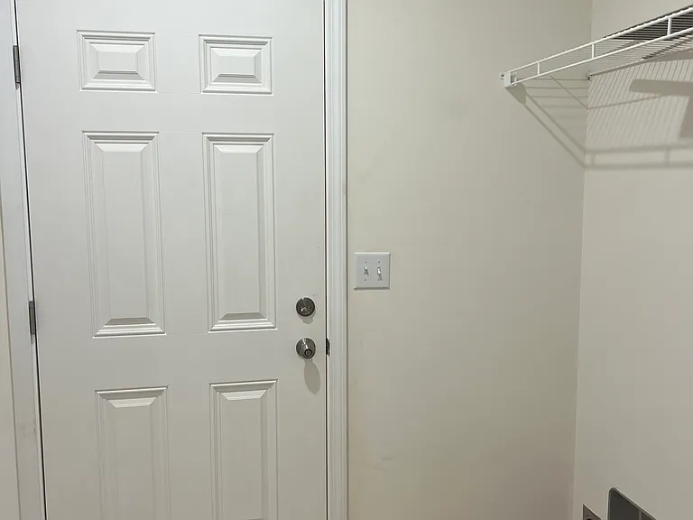 153 Shadowgate Dr — Photo 11