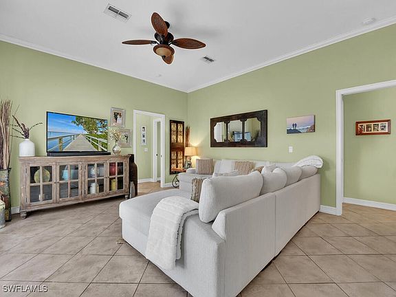 5th image of 12541 Venicia Dr