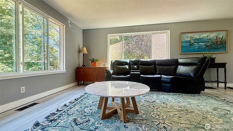 3rd image of 22045 Peter Grubb Road SE