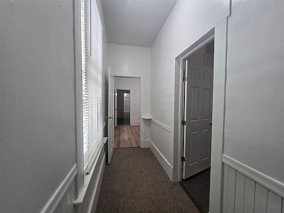 2nd image of 1404 38th St