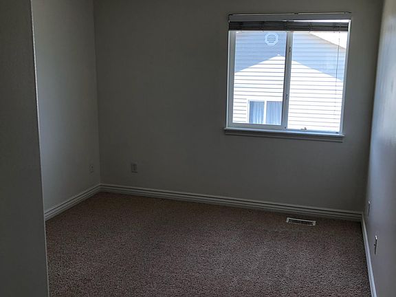 4th image of 4114 S Montego Dr