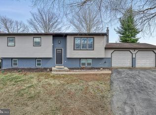 1635 Church Rd, Hershey, PA 17033