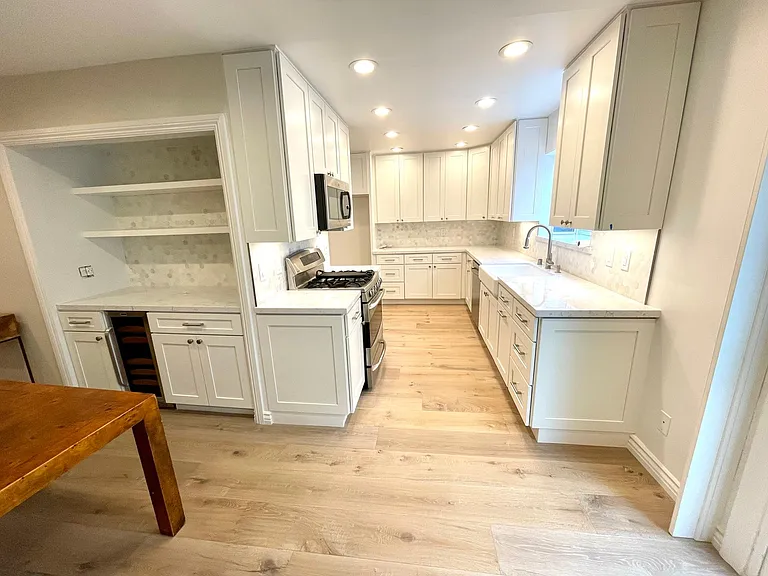 2912 Montana Ave #3 — Photo 3