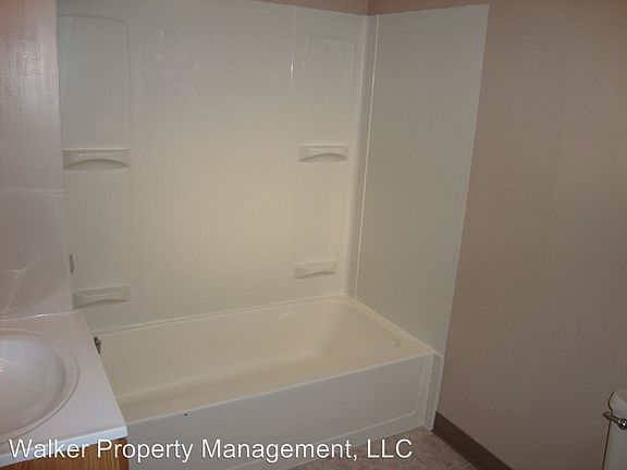 4th image of 714 McKinley St APT 4