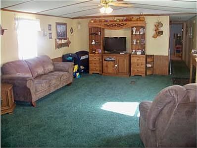 4th image of 2002 E Greenfield Dr