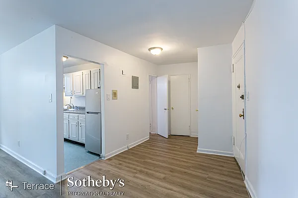 Sold by Terrace Sotheby's International Realty | media 3