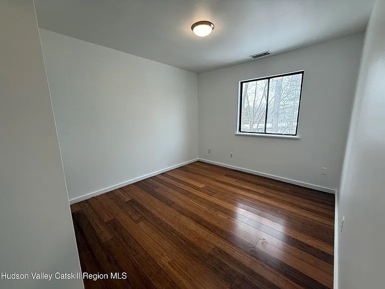 259 Village Ct — Photo 13
