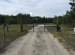 121 Dilligaf Ct, Raeford, NC 28376